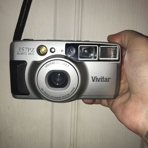 VIVITAR 357PZ film camera